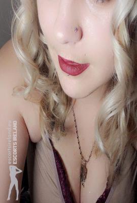 NaughtyEmma90 Escort Dublin