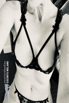Enticing Niamh Escort Galway